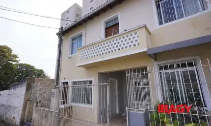 Excelente casa 1 dormitório(s) em centro - florianópolis