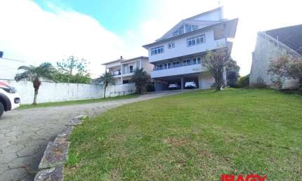 Casa comercial para alugar na Rua Joci José Martins, 126, Pagani, Palhoça