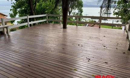Casa comercial para alugar na Rua Gilson da Costa Xavier, 1238, Sambaqui, Florianópolis