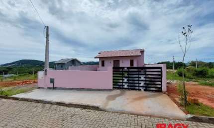 Excelente Casa 3 dormitório(s) em Forquilhas - São José