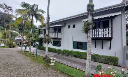 Casa comercial para alugar na Rua Capitão Romualdo de Barros, 703, Carvoeira, Florianópolis