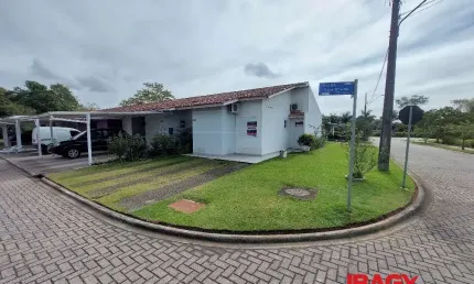 Excelente casa 3 dormitório(s) em bela vista - palhoça