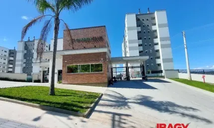 Excelente apartamento 2 dormitório(s) em pedra branca - palhoça