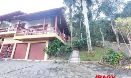 Excelente Casa 1 dormitório(s) em Lagoa da Conceição - Florianópolis