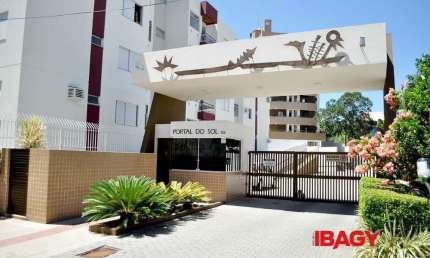 Excelente Apartamento 2 dormitório(s) em Córrego Grande - Florianópolis