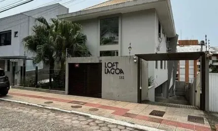 Excelente Loft 3 dormitório(s) em Lagoa da Conceição - Florianópolis