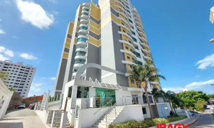Excelente Apartamento 2 dormitório(s) em Barreiros - São José