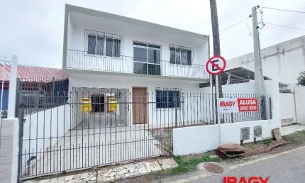 Excelente Casa 4 dormitório(s) em Kobrasol - São José