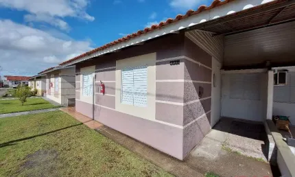 Casa com 3 quartos para alugar na Avenida Paulo Roberto Vidal, 2563, Bela Vista, Palhoça
