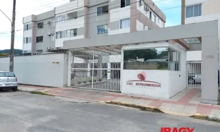 Excelente Apartamento 2 dormitório(s) em Real Parque - São José
