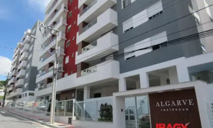 Excelente Apartamento 2 dormitório(s) em Praia Comprida - São José