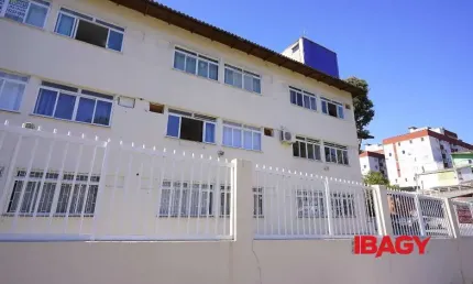 Excelente studio 1 dormitório(s) em trindade - florianópolis