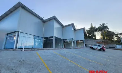 Ponto comercial para alugar na Rua Pedro Mansur Elías, 595, Centro, Santo Amaro da Imperatriz