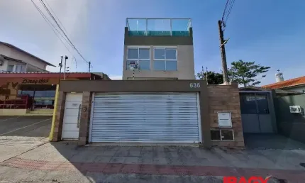 Excelente casa 4 dormitório(s) em abraao - florianopolis