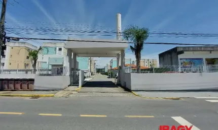 Excelente Apartamento 2 dormitório(s) em Pachecos - Palhoça