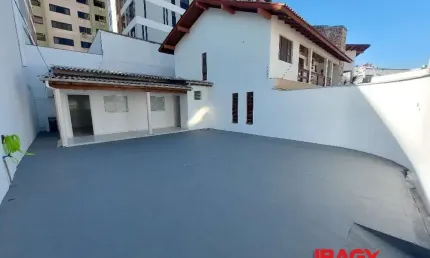 Ponto comercial para alugar na Rua Antônio Gomes, 84, Balneário, Florianópolis