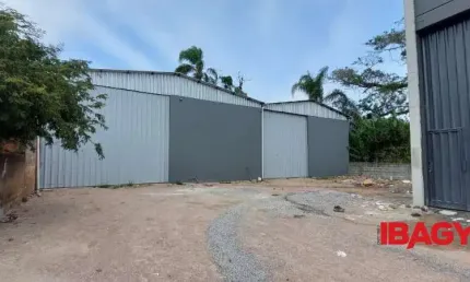 Barracão / Galpão / Depósito para alugar na Rodovia Francisco Magno Vieira, 5079, Campeche, Florianópolis