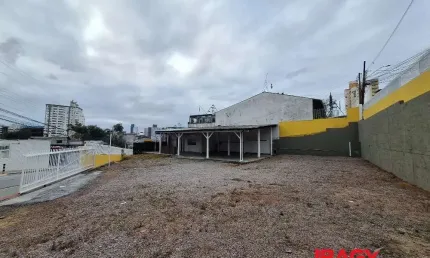 Ponto comercial para alugar na Mar Del Plata/esq. Nossa Senhora Aparecida, 81, Barreiros, São José