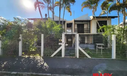 Apartamento com 2 quartos para alugar na Avenida Professor Milton Leite da Costa, 529, Canasvieiras, Florianópolis