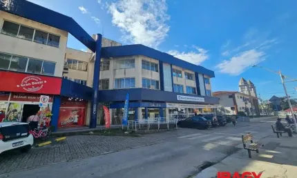 Sala comercial para alugar na Rua Lúcio Born, 72, Centro, Biguaçu