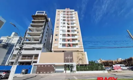 Casa com 2 quartos para alugar na Avenida Atílio Pedro Pagani, 1341, Pagani, Palhoça
