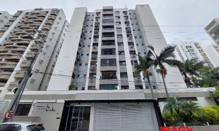 Apartamento com 3 quartos para alugar na Rua Henrique Bruggemann, 40, Centro, Florianópolis, 82 m2 por R$ 4.500
