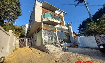 Ponto comercial para alugar na Rua Frederico Afonso, 6066, Ponta de Baixo, São José