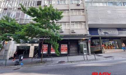 Oportunidade! Salas/Conjuntos em Centro - Florianópolis