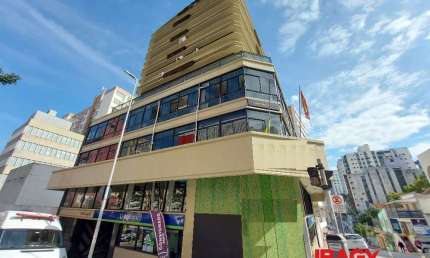 Oportunidade! Salas/Conjuntos em Centro - Florianópolis
