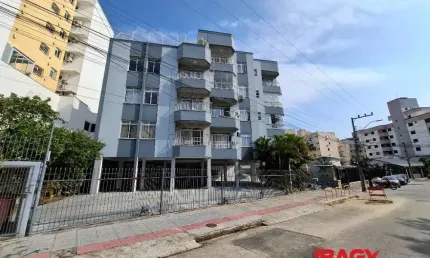 Excelente Apartamento 3 dormitório(s) em Estreito - Florianópolis