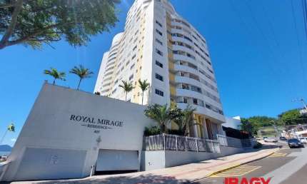 Apartamento com 2 quartos para alugar na Rua Professor Clementino de Brito, 405, Capoeiras, Florianópolis, 69 m2 por R$ 3.000