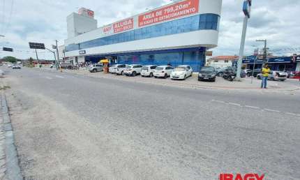 Sala comercial com 10 salas para alugar na Avenida Barão do Rio Branco, 11, Centro, Palhoça, 732 m2 por R$ 19.900