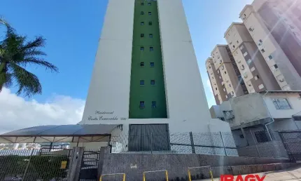 Excelente Apartamento 1 dormitório(s) em Barreiros - São José