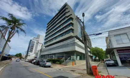 Excelente Apartamento 1 dormitório(s) em Agronômica - Florianópolis