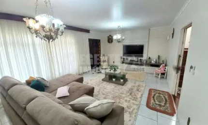 Linda casa de à venda no bairro Pantanal em Florianópolis