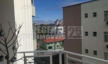 Apartamento à venda com 2 quartos no bairro Estreito em Florianópolis