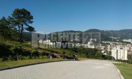 Terreno à venda na Rua Rodrigo Rampinelli Jeremias, 2386, Itacorubi, Florianópolis