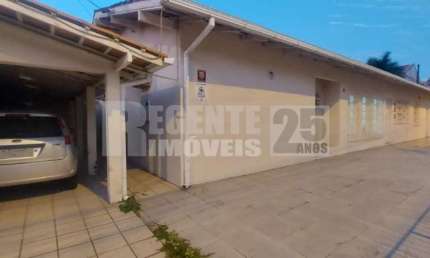 Apartamento à venda no bairro Trindade em Florianópolis