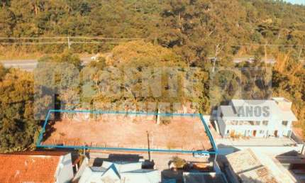 Terreno à venda no bairro Vargem Pequena em  Florianópolis