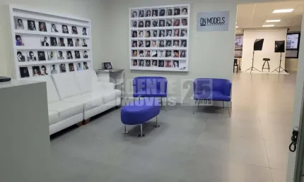 Sala comercial à venda no bairro Trindade em Florianópolis