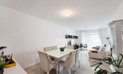 Apartamento com 4 dormitórios a venda no bairro Parque São Jorge em Florianópolis.