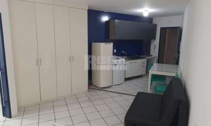 Kitnet mobiliada para alugar no bairro Trindade, ao lado da UFSC!