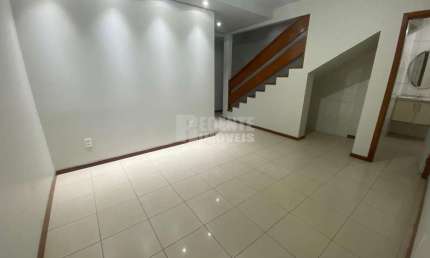 Casa comercial para alugar na Rua Doutor Ylmar Correia, 68, Santa Mônica, Florianópolis, 263 m2 por R$ 7.700