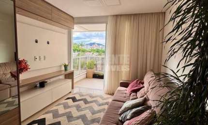 Excelente apartamento de 2 dormitórios, no bairro Córrego Grande!