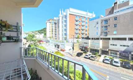 Apartamento à venda no bairro Trindade em Florianópolis