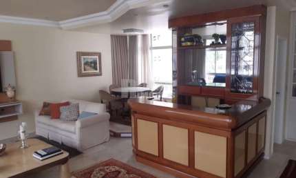 Excelente apartamento 4 dormitórios no centro em Florianópolis SC