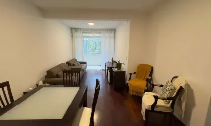 Apartamento à venda no bairro Trindade em Florianópolis