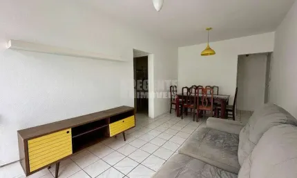 Apartamento mobiliado à venda no bairro Trindade em Florianópolis