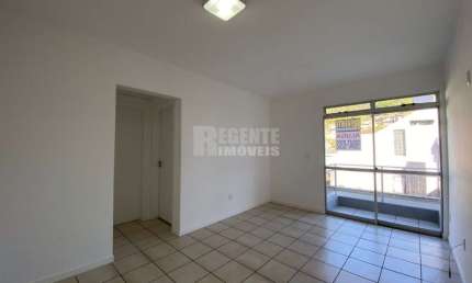 Ótimo apartamento de 01 dormitório no bairro Córrego Grande!