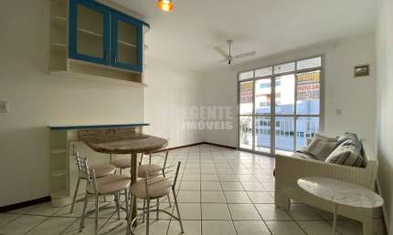Ótimo apartamento com 1 dormitório no bairro Trindade!